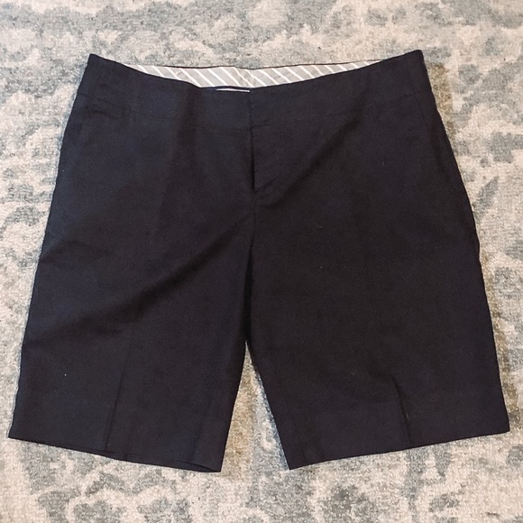 Gap Black Shorts Size 6 - Picture 1 of 3